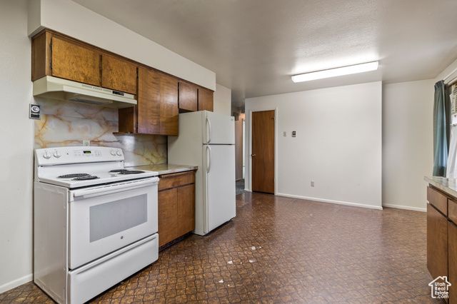 390 N 300 W, Aurora, UT 84620