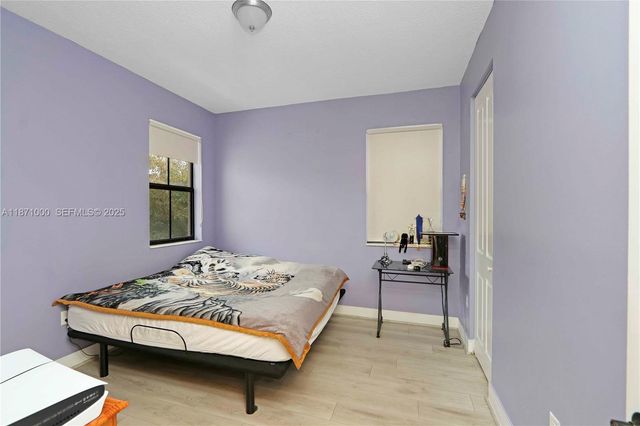 3293 W 98th Place, Hialeah, FL 33018