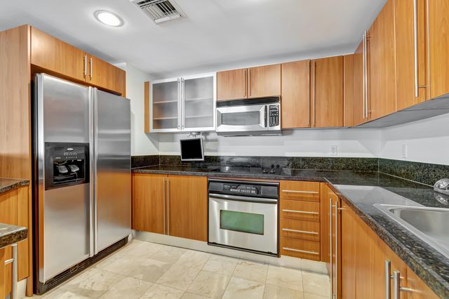 610 Clematis Street 833, West Palm Beach, FL 33401