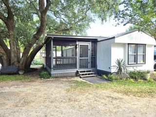 327 Ross Ln., Garden City Beach, SC 29576