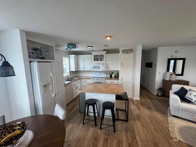 8924 Princess Donna Court E, Boynton Beach, FL 33436