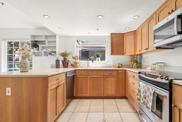 104 Golden Eagle Court, Scotts Valley, CA 95066