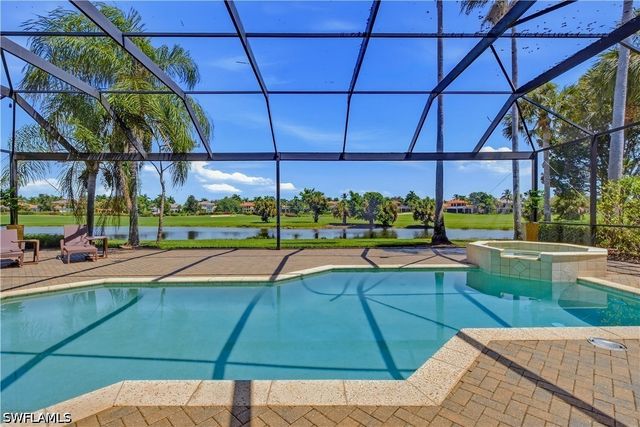 7774 Mulberry LN, Naples, FL 34114