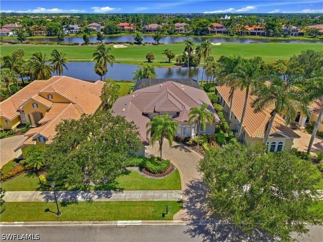 7774 Mulberry LN, Naples, FL 34114