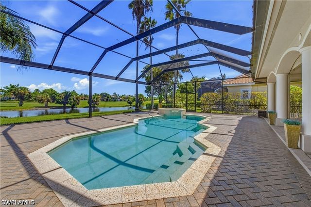 7774 Mulberry LN, Naples, FL 34114