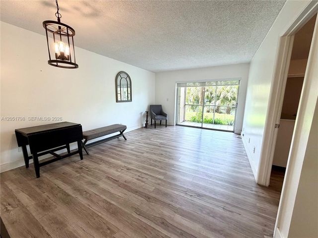 17000 NW 67th Avenue 130, Hialeah, FL 33015
