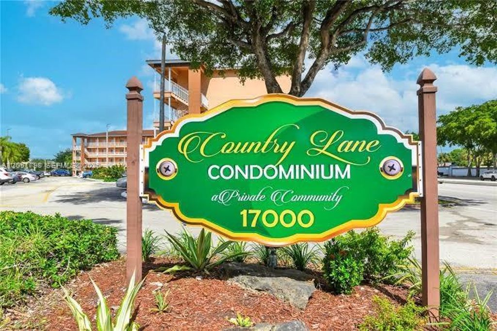 17000 NW 67th Avenue 130, Hialeah, FL 33015