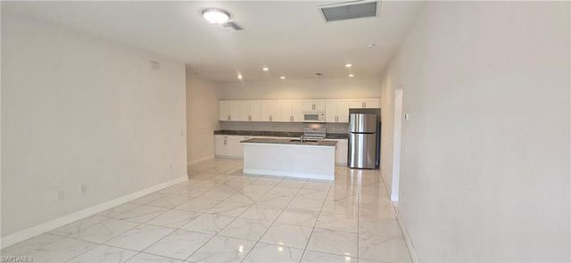 4602 25th ST SW, Lehigh Acres, FL 33973