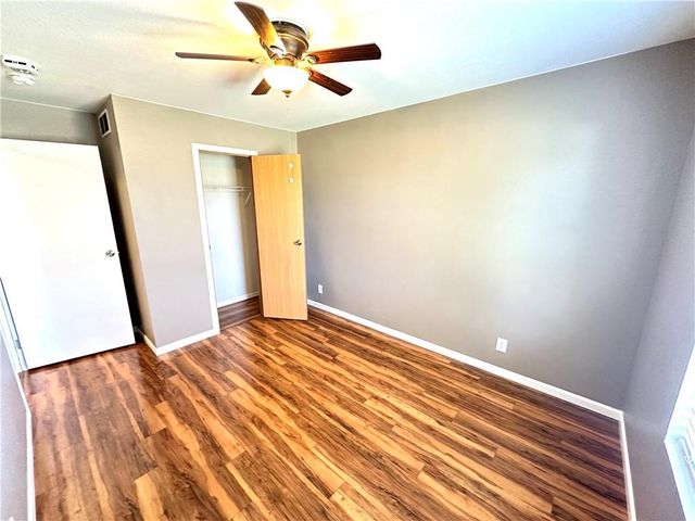 9226 427 Road, Savannah, MO 64485