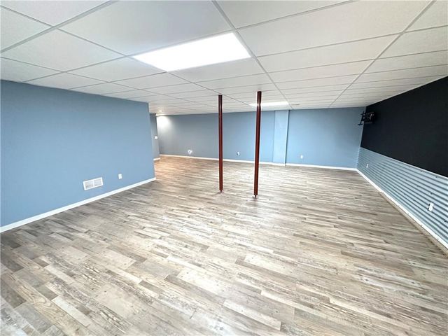 9226 427 Road, Savannah, MO 64485