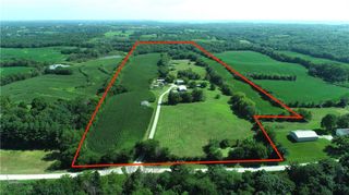 9226 427 Road, Savannah, MO 64485