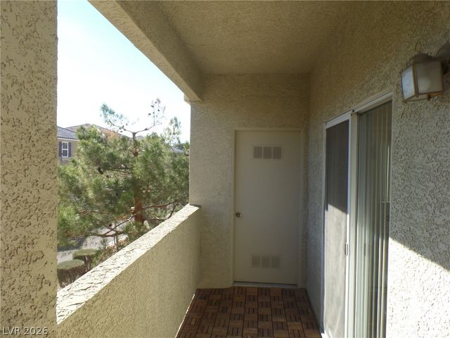 3917 Lazy Pine Street 201, Las Vegas, NV 89108