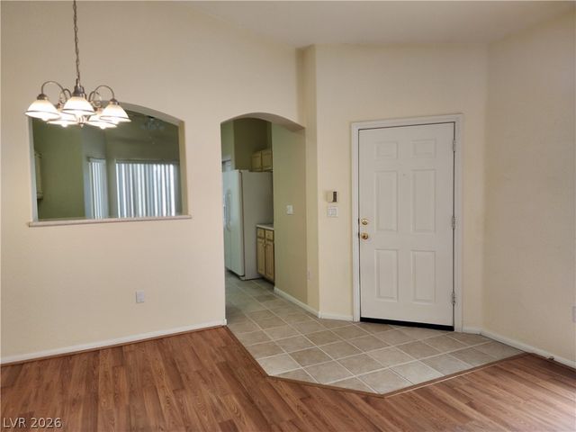 3917 Lazy Pine Street 201, Las Vegas, NV 89108