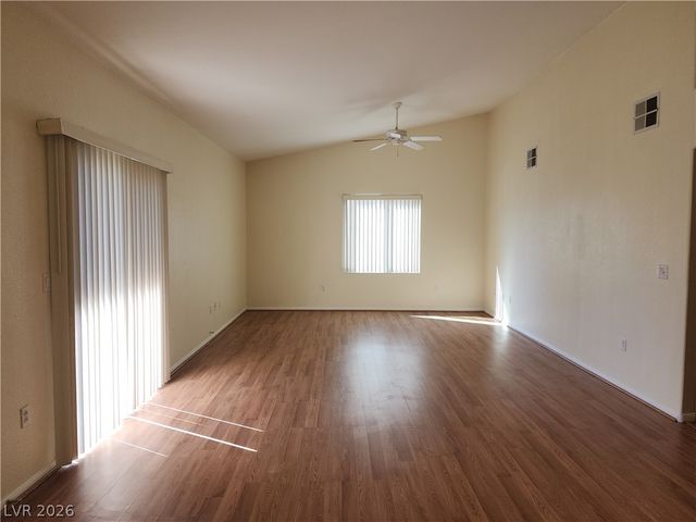 3917 Lazy Pine Street 201, Las Vegas, NV 89108