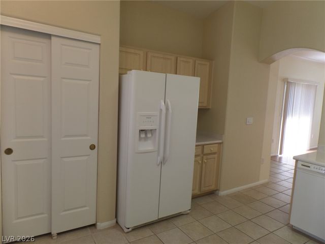 3917 Lazy Pine Street 201, Las Vegas, NV 89108