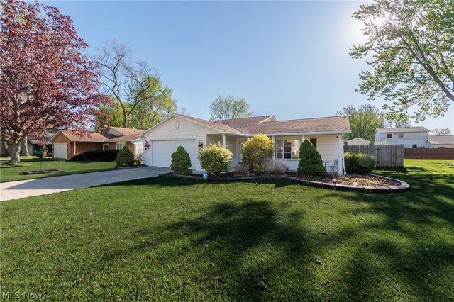 4817 Edgewood Drive, Lorain, OH 44053