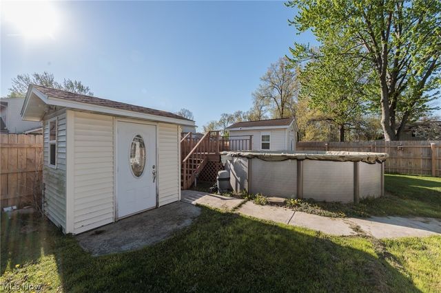 4817 Edgewood Drive, Lorain, OH 44053