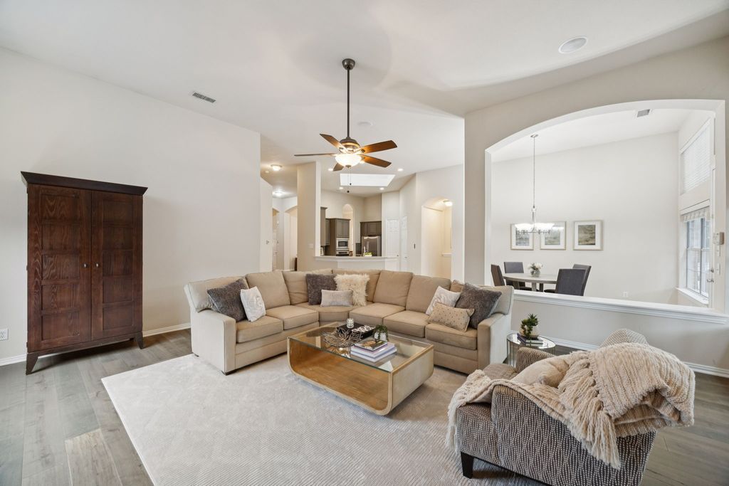 property-img