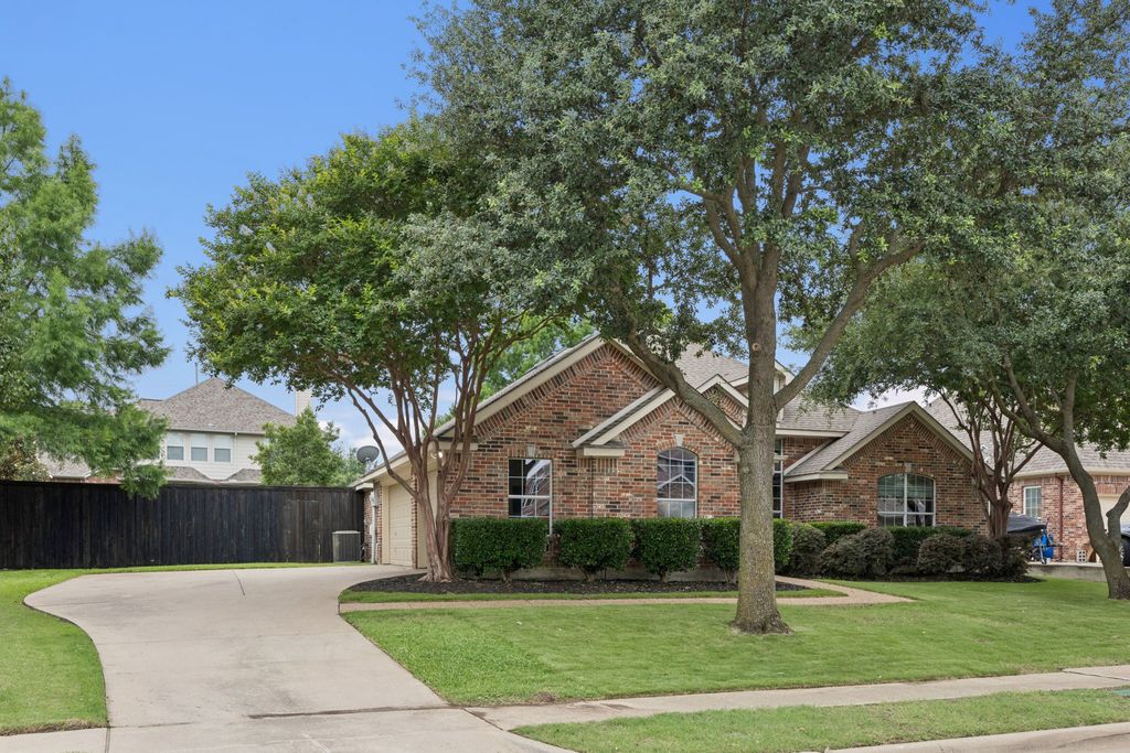 property-img