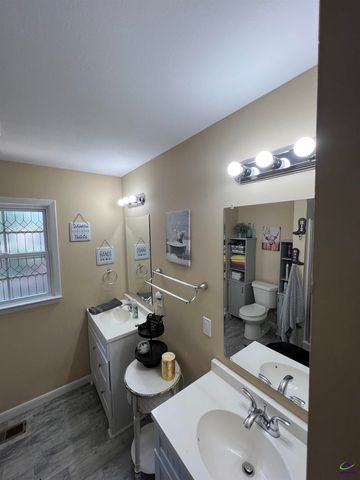 310 Forest Hill, Warner Robins, GA 31088