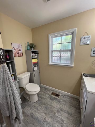 310 Forest Hill, Warner Robins, GA 31088