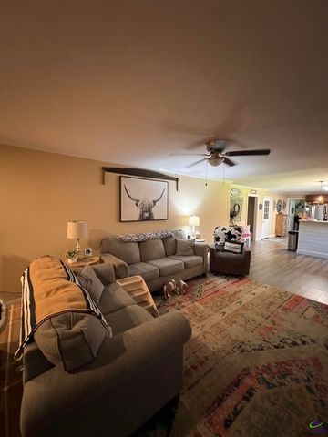 310 Forest Hill, Warner Robins, GA 31088