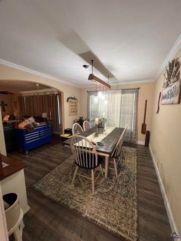310 Forest Hill, Warner Robins, GA 31088