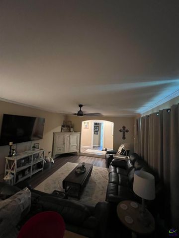 310 Forest Hill, Warner Robins, GA 31088