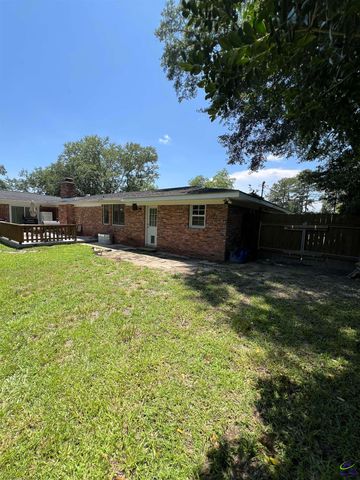 310 Forest Hill, Warner Robins, GA 31088