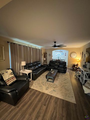 310 Forest Hill, Warner Robins, GA 31088