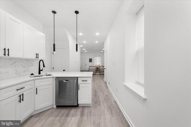 524 E PENN ST, Philadelphia, PA 19144