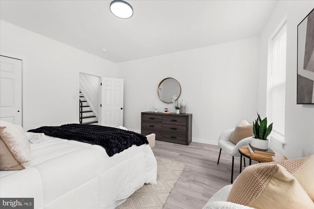 524 E PENN ST, Philadelphia, PA 19144