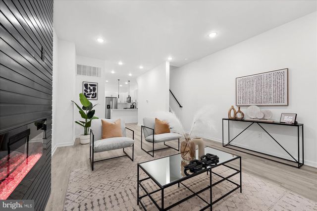 524 E PENN ST, Philadelphia, PA 19144