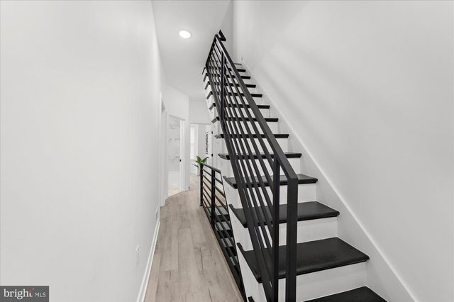 524 E PENN ST, Philadelphia, PA 19144