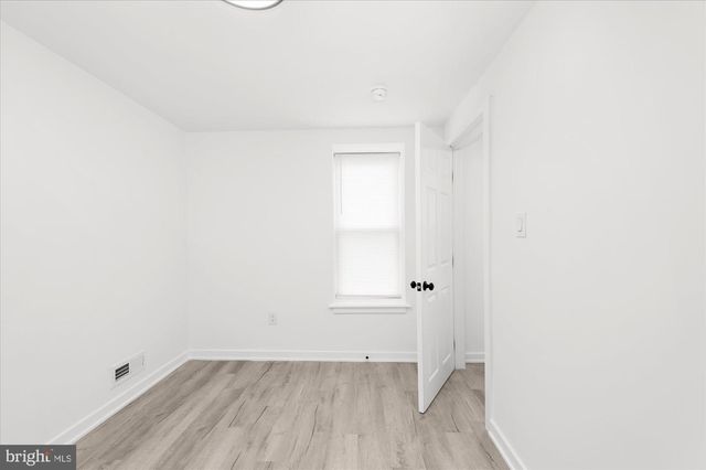 524 E PENN ST, Philadelphia, PA 19144