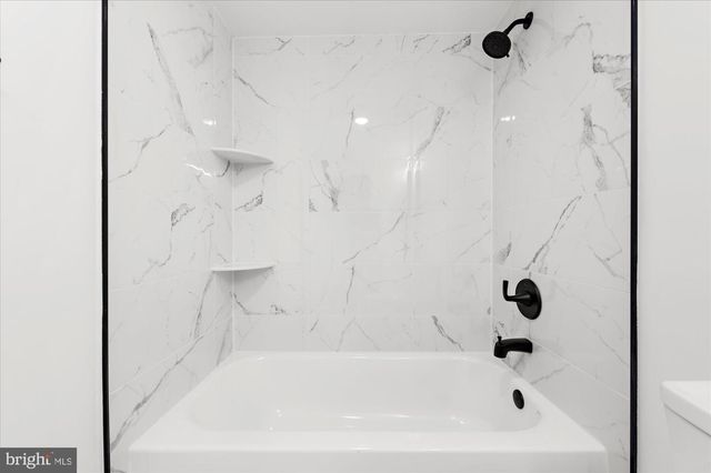 524 E PENN ST, Philadelphia, PA 19144