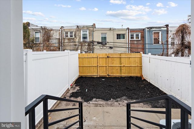 524 E PENN ST, Philadelphia, PA 19144