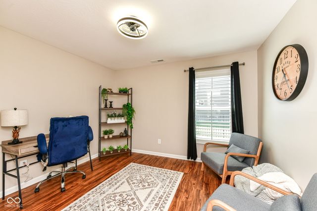 6236 N Woods Edge Court, Mccordsville, IN 46055