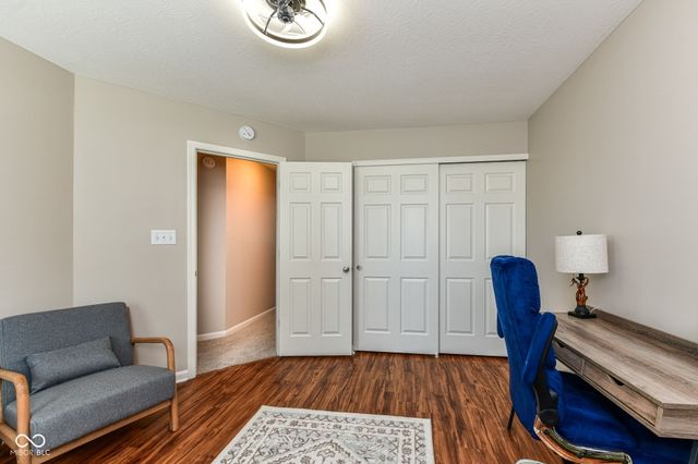 6236 N Woods Edge Court, Mccordsville, IN 46055