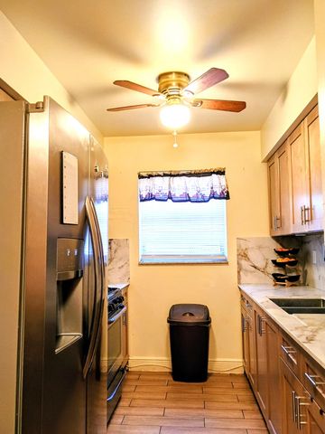 649 58TH Street, West Palm Beach, FL 33407
