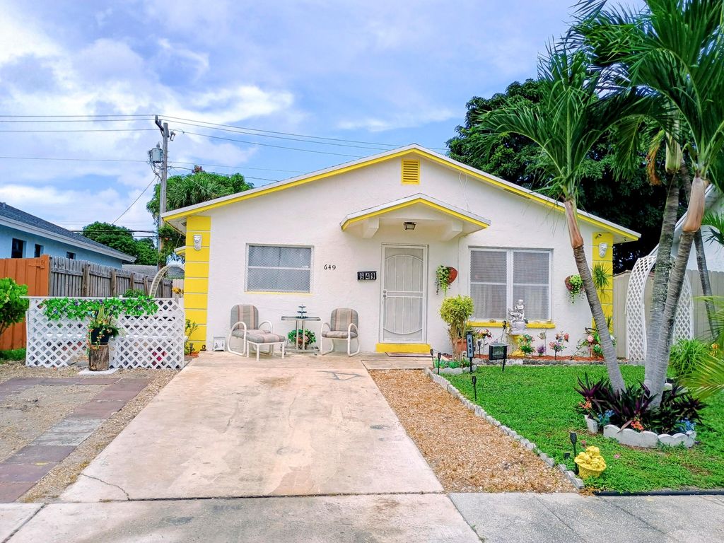 649 58TH Street, West Palm Beach, FL 33407