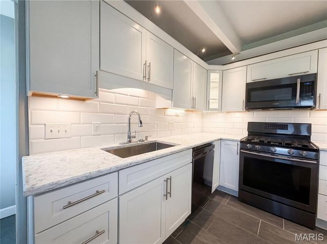 510 Wicklow Drive, Ballwin, MO 63021