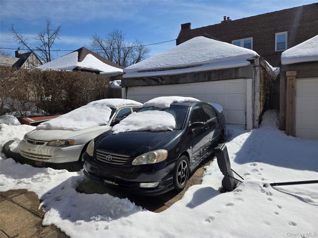 1314 Givan Avenue, Bronx, NY 10469