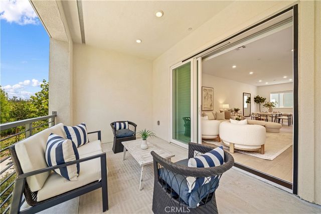 271 Lynx, Irvine, CA 92618