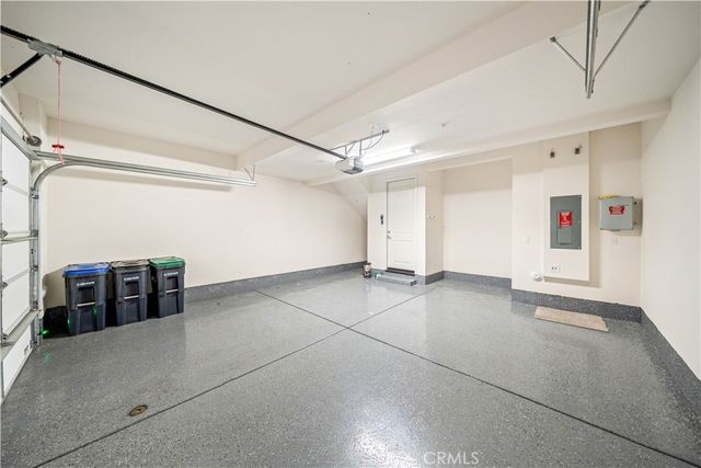 271 Lynx, Irvine, CA 92618