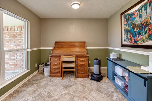 12315 Thaman Drive, Dickinson, TX 77539