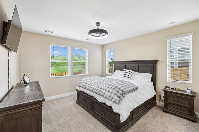1722 Allwood Ave, Murfreesboro, TN 37128
