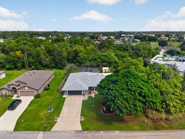 755 SW Tupper Lane, Port St. Lucie, Port St Lucie, FL 34953