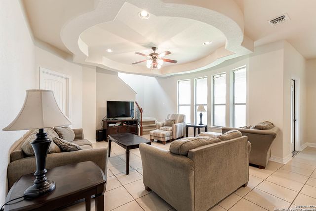 9807 Wismar, Helotes, TX 78023