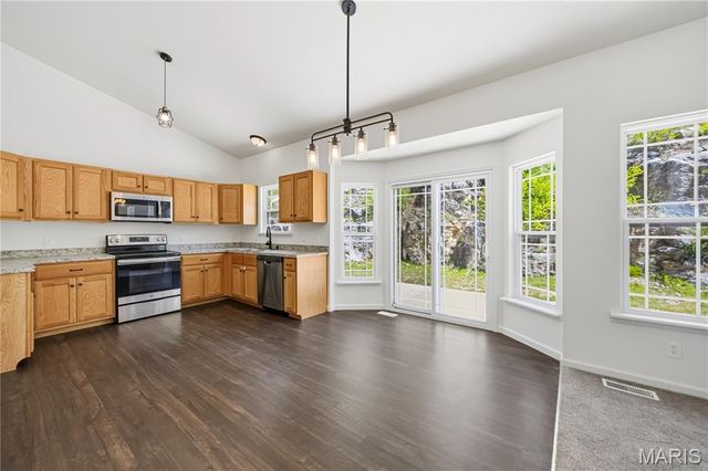 181 Pheasant Court, Imperial, MO 63052